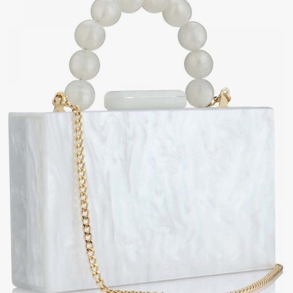 Acrylic white bag (clutch or shoulder/crossbody) - Picture 3 of 6